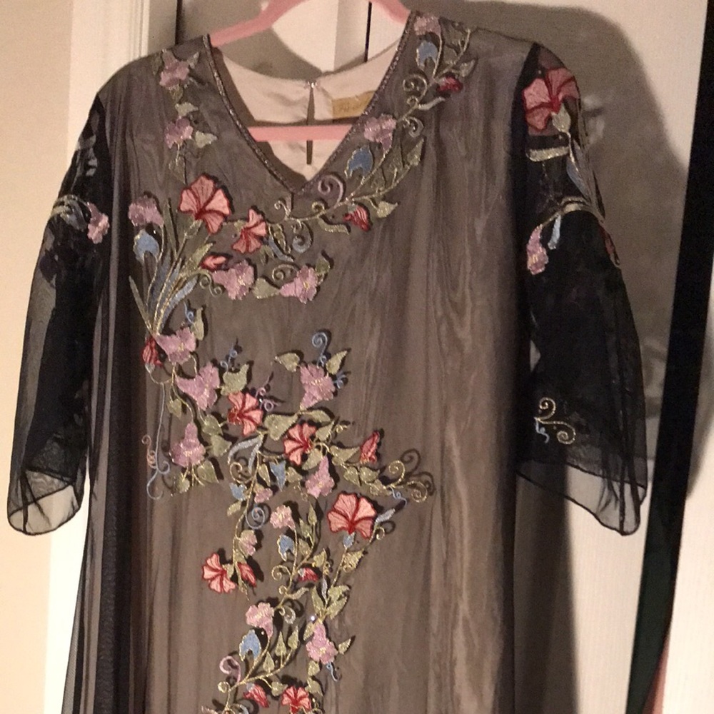 Luxurious Arab Twila Dress Morrocan